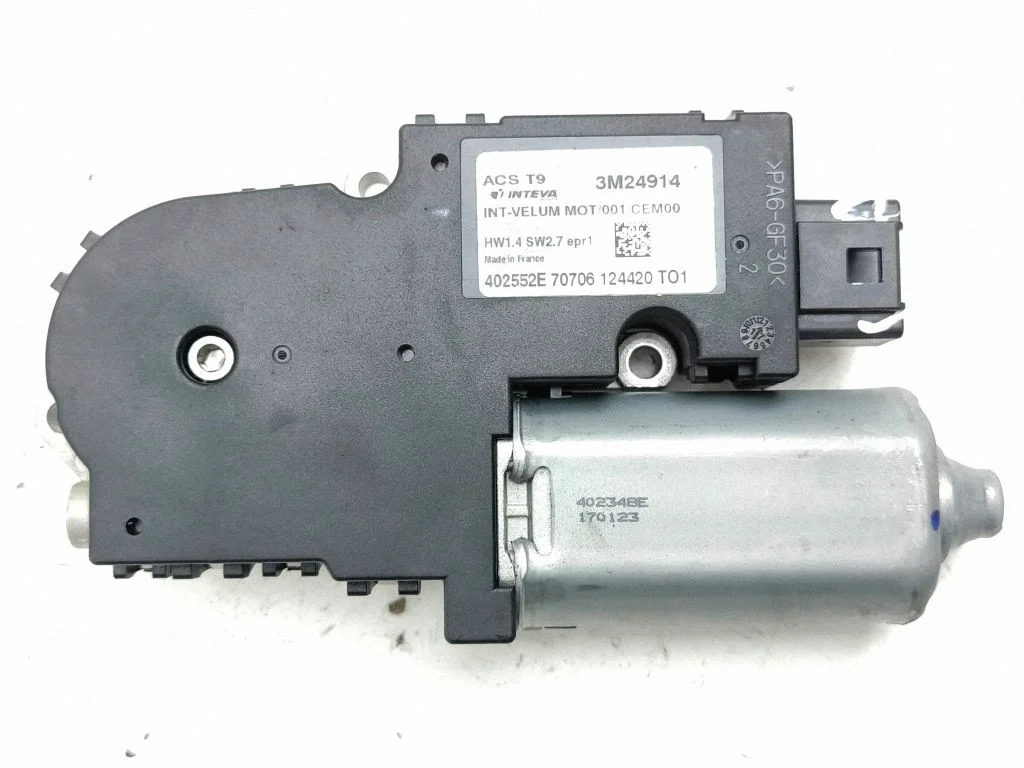 Sunroof motor/actuator 3M24914