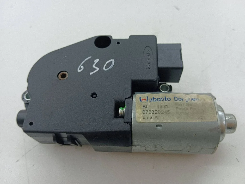 Sunroof motor/actuator 1701848