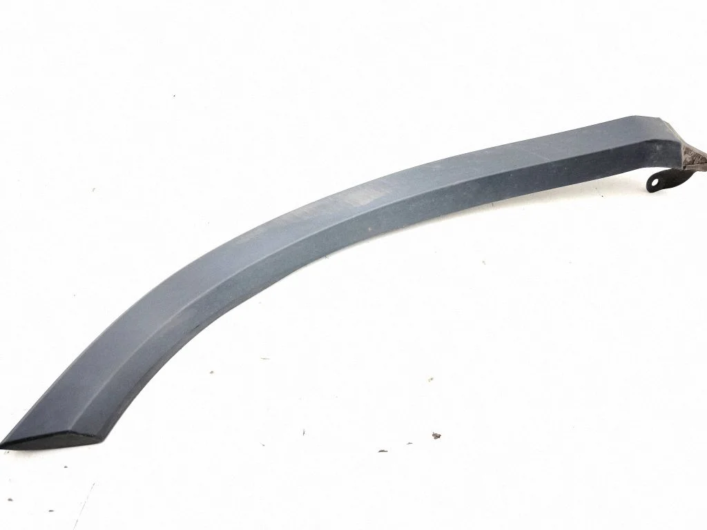 Rear arch trim 7507748010