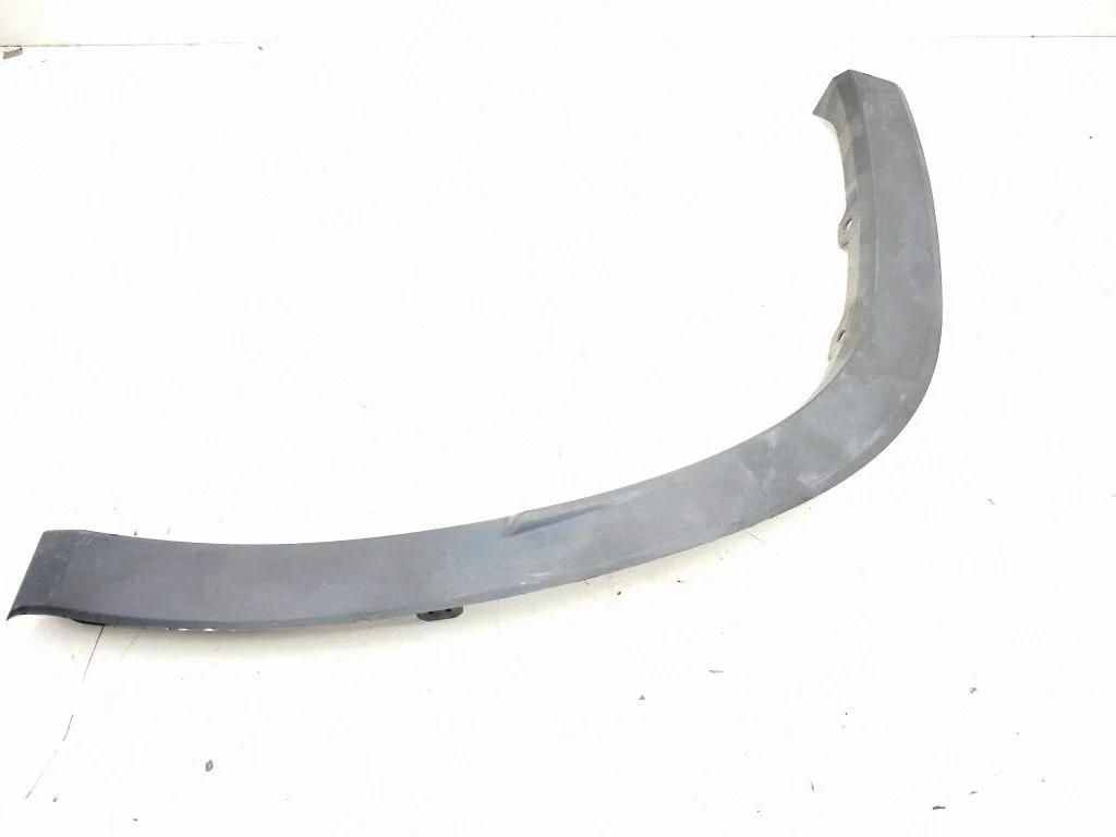 Rear arch trim 7560648030