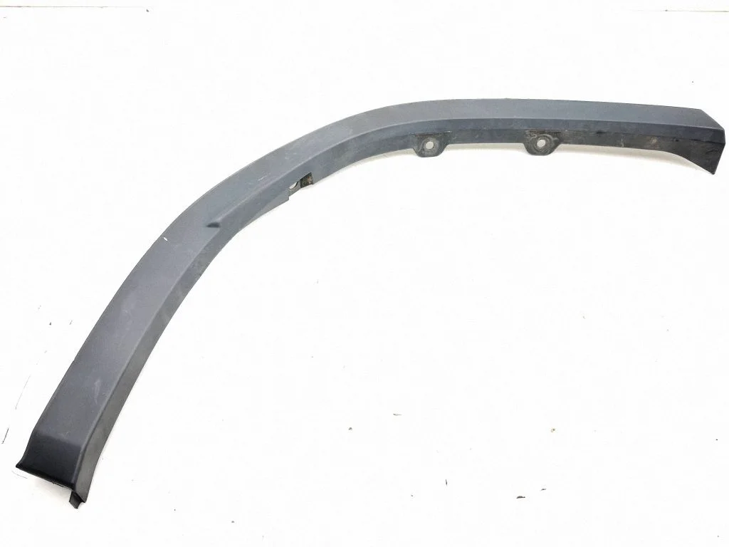 Rear arch trim 7560548030