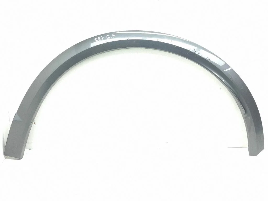 Rear arch trim 5FF853817J