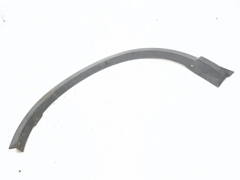 Rear arch trim 74410SWAGO10M1