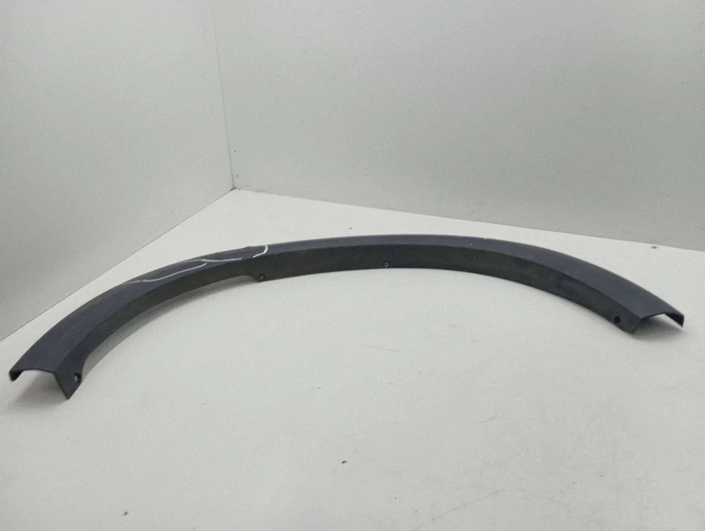 Rear arch trim – Volvo XC90 (2003-2006)
