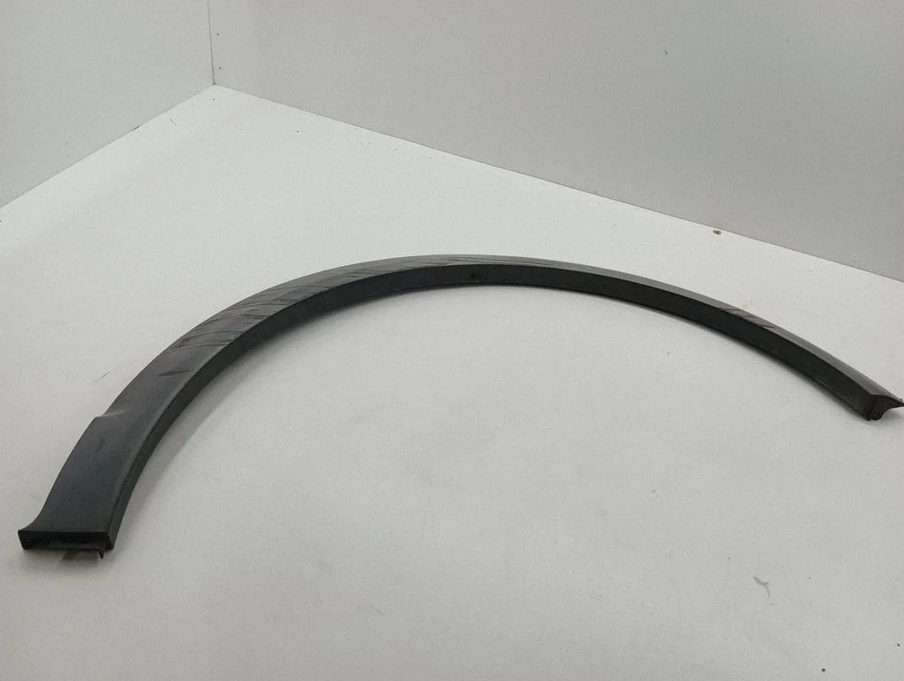 Rear arch trim 96660209