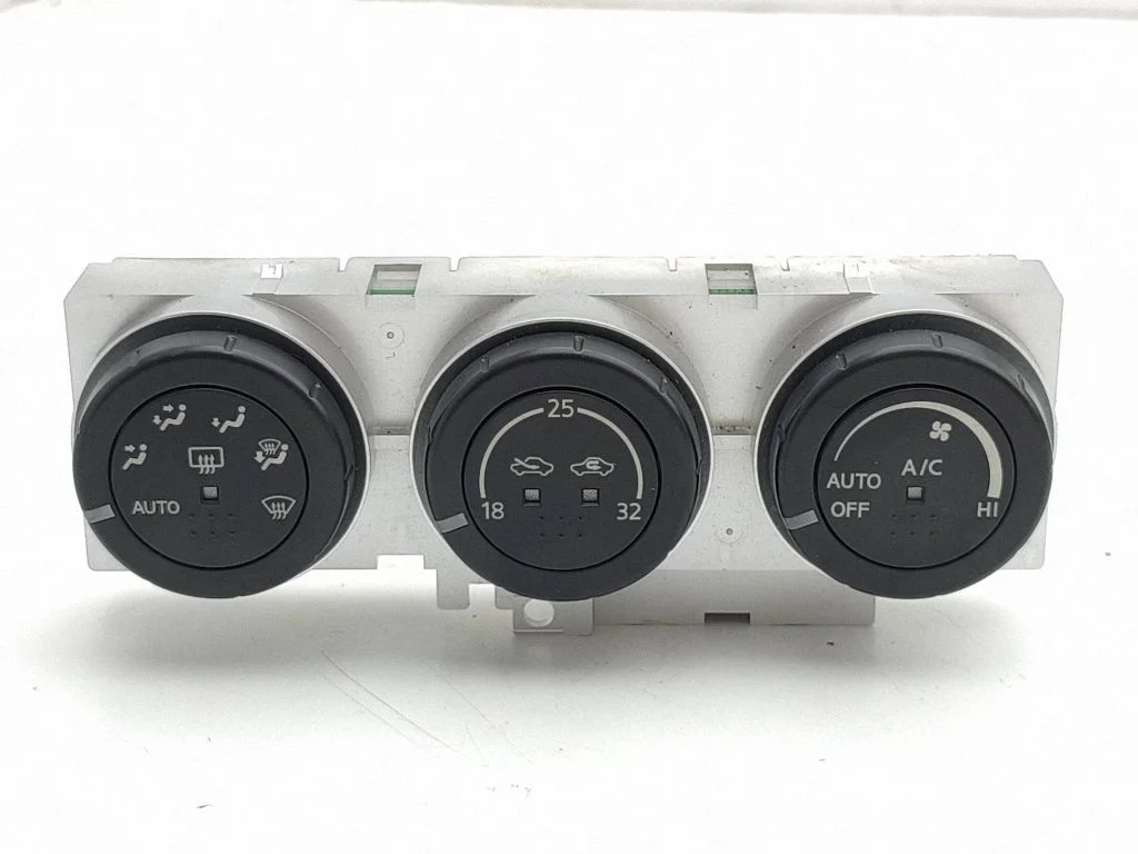 Climate control unit 96935CF110
