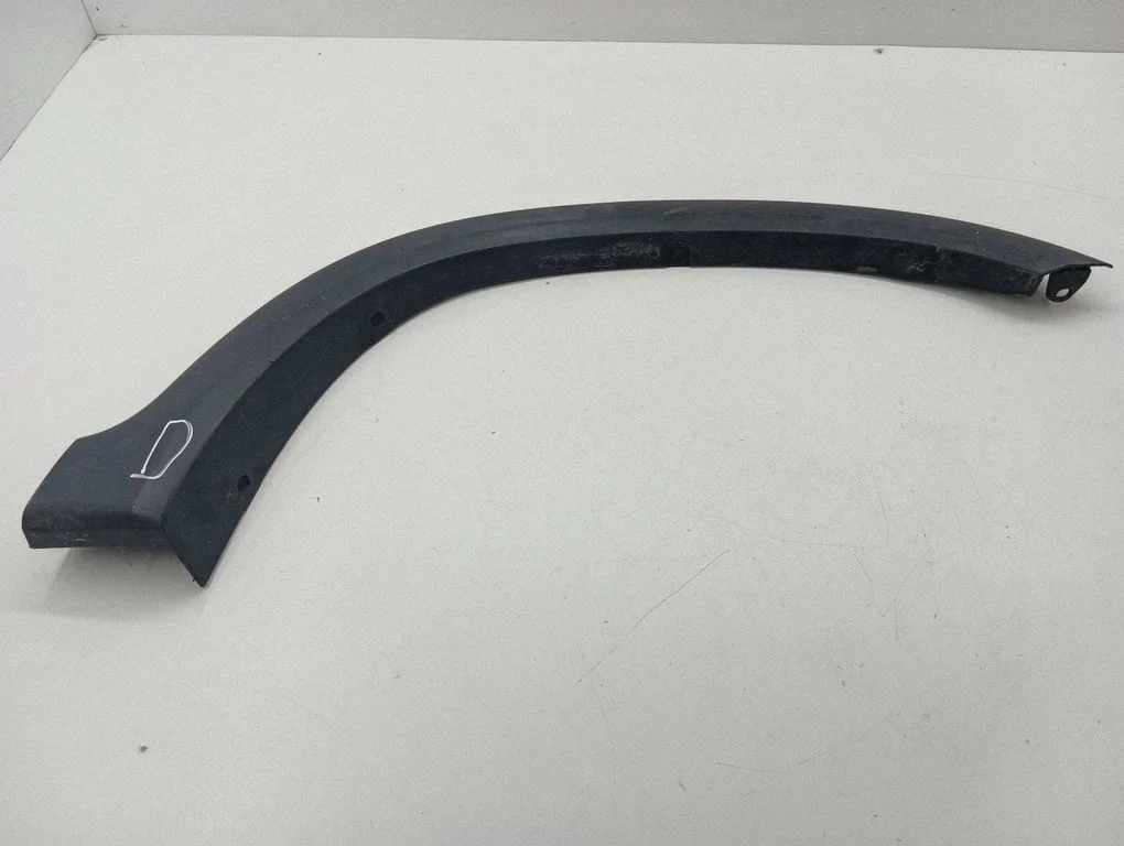 Rear arch trim 74450S9A
