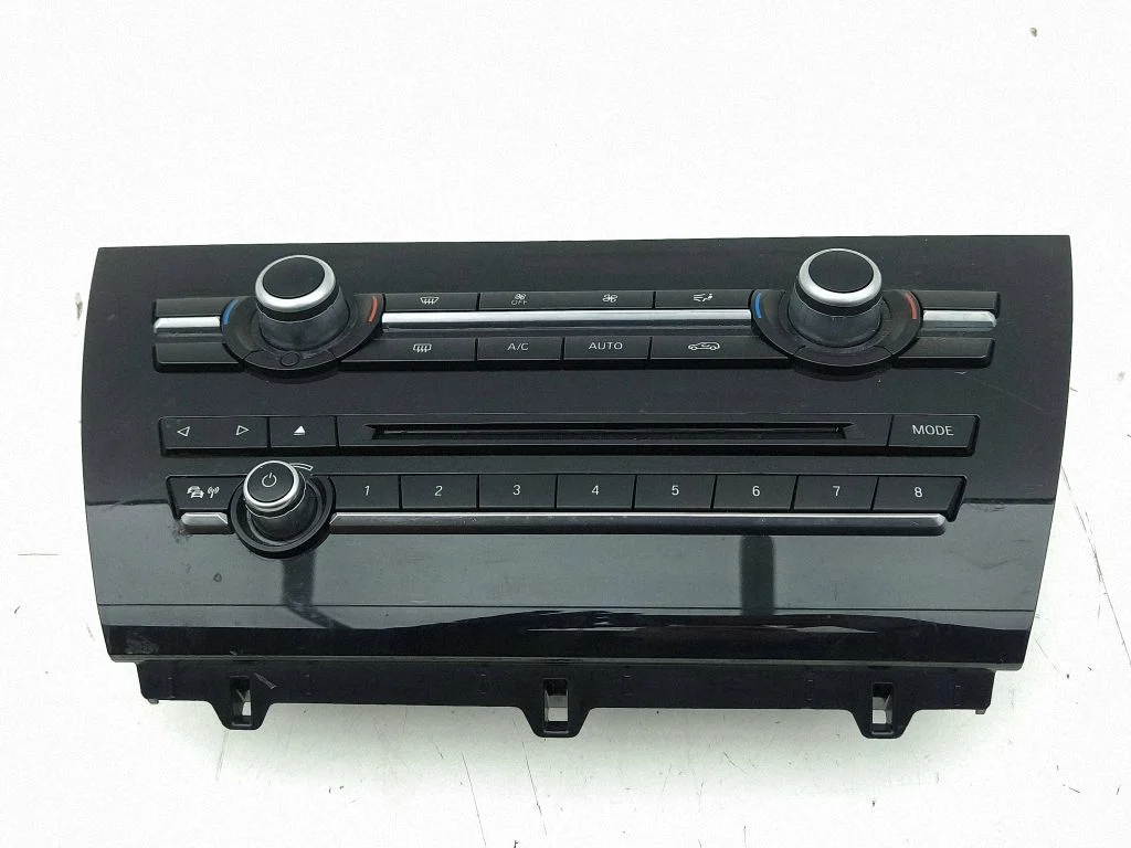 Climate control unit 6818669