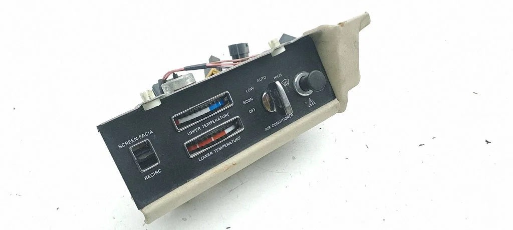 Climate control unit – Rolls-Royce Silver Spur (1980-1998)