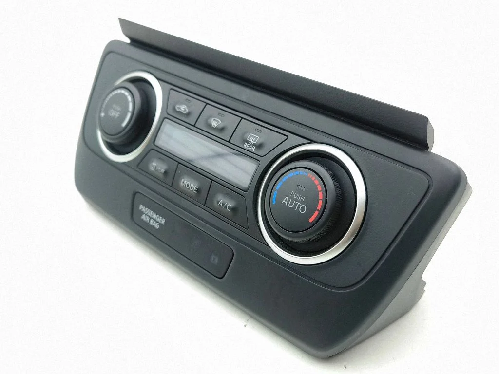 Climate control unit 275005SA0B