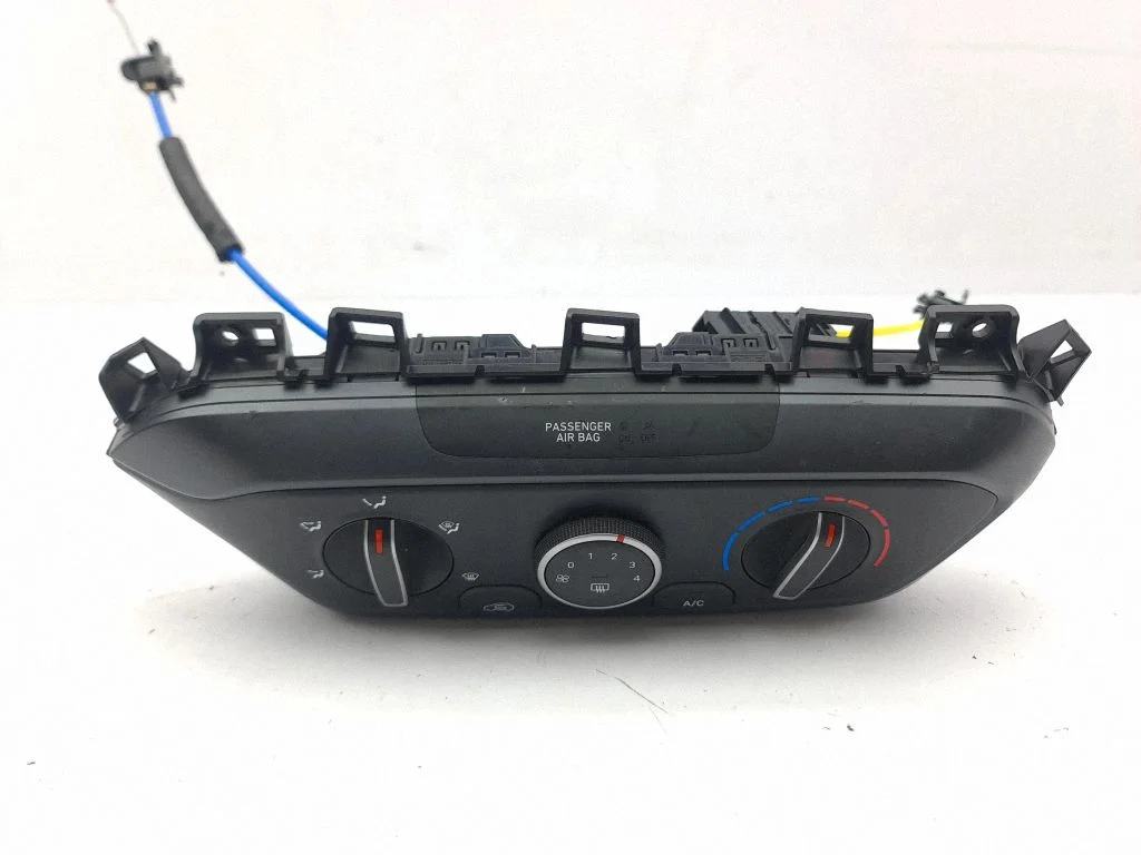 Climate control unit 97250Q0901