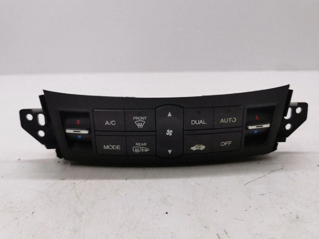 Climate control unit 0E1YA15