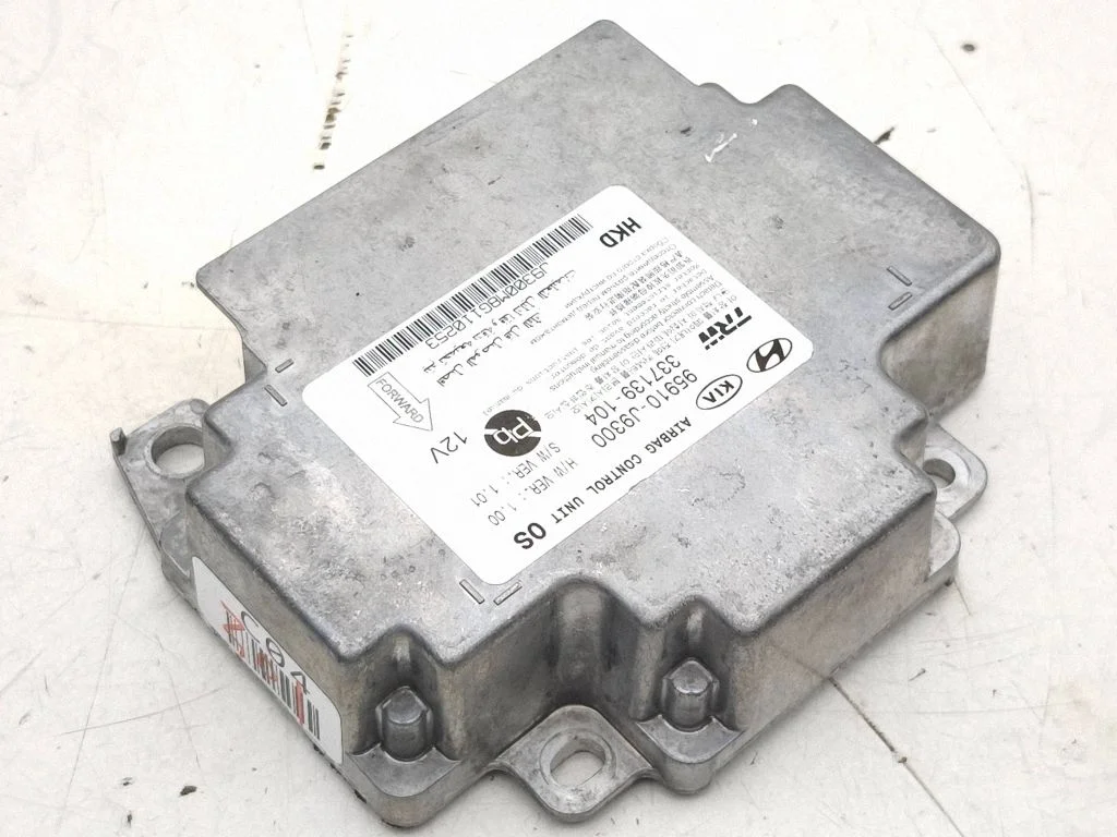 Airbag control unit/module 95910J9300