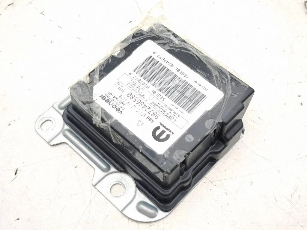 Airbag control unit/module 683670700