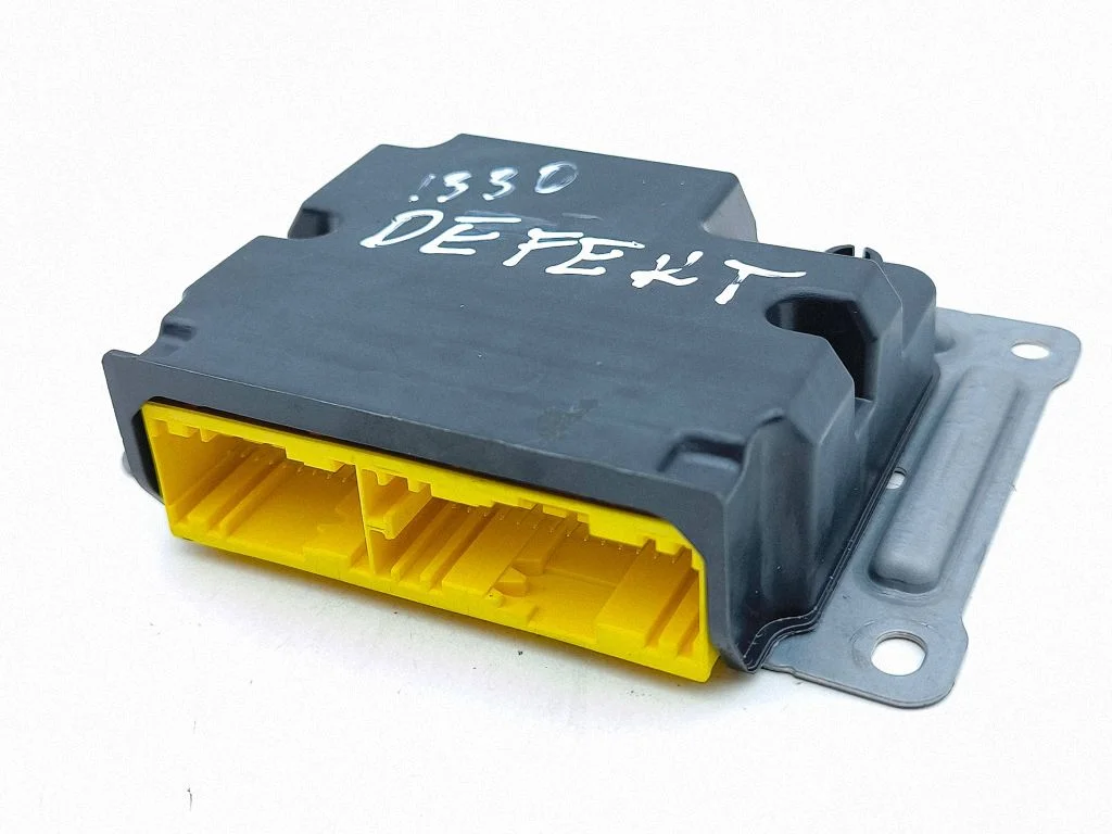 Drošības spilvenu vadības bloks A3C03111100