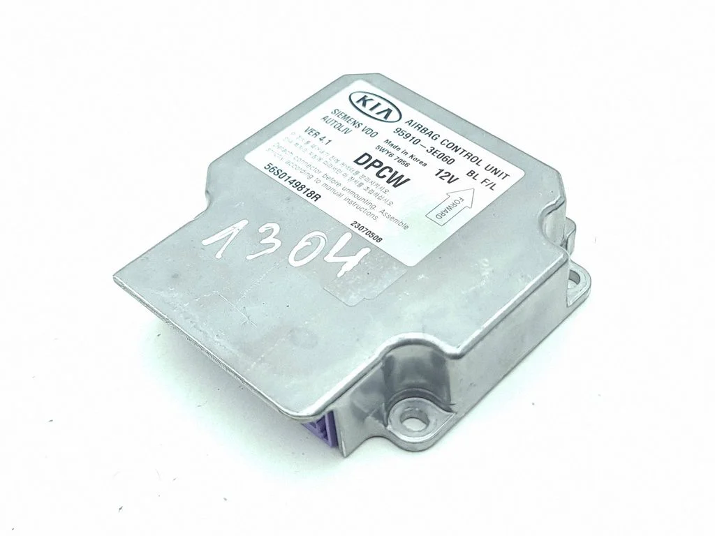 Airbag control unit/module 959103E060