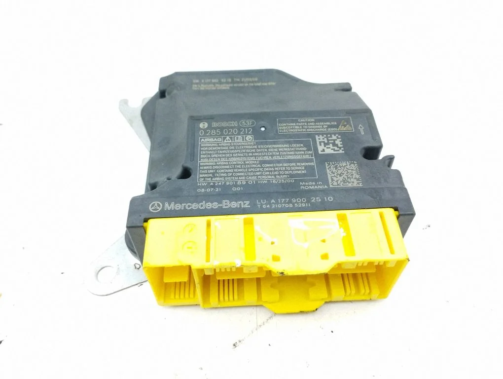 Drošības spilvenu vadības bloks A1779002510