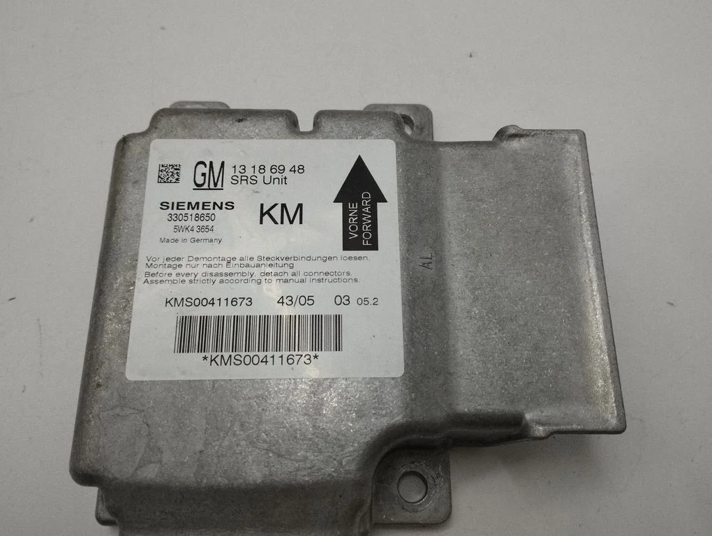 Airbag control unit/module – Opel Vectra C (2002-2005)