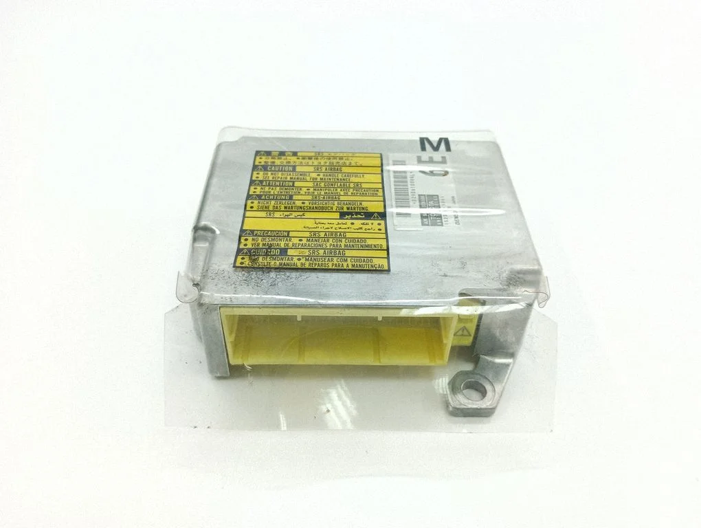 Airbag control unit/module – Lexus GS 300 350 430 450H (2005-2012)