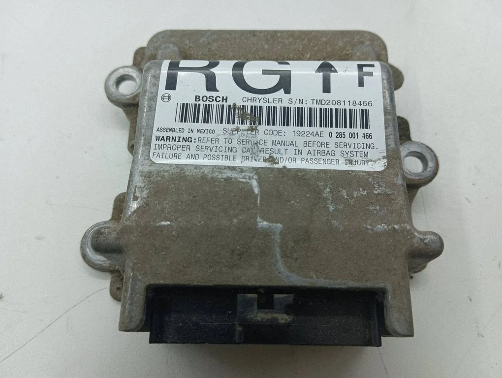 Turvapatjade juhtplokk 04748604AA