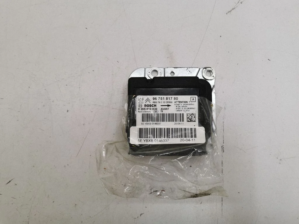 Airbag control unit/module 9675181780