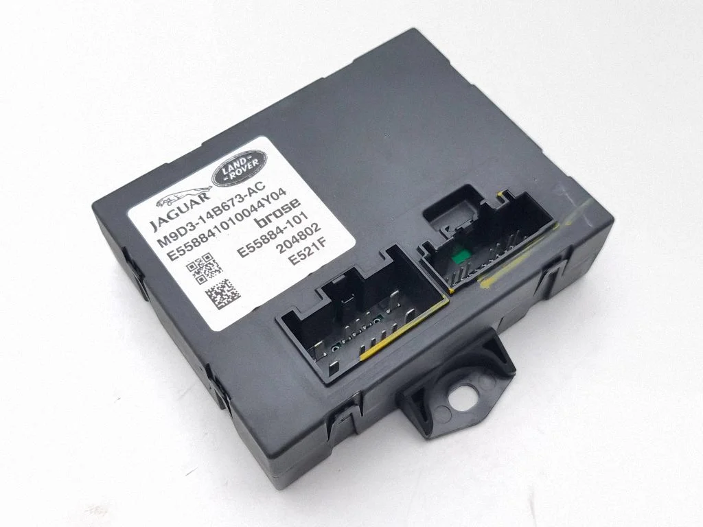 Tailgate/trunk control unit/module M9D314B673AC