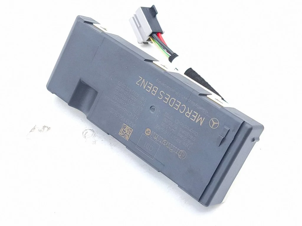 Tailgate/trunk control unit/module A2139000500