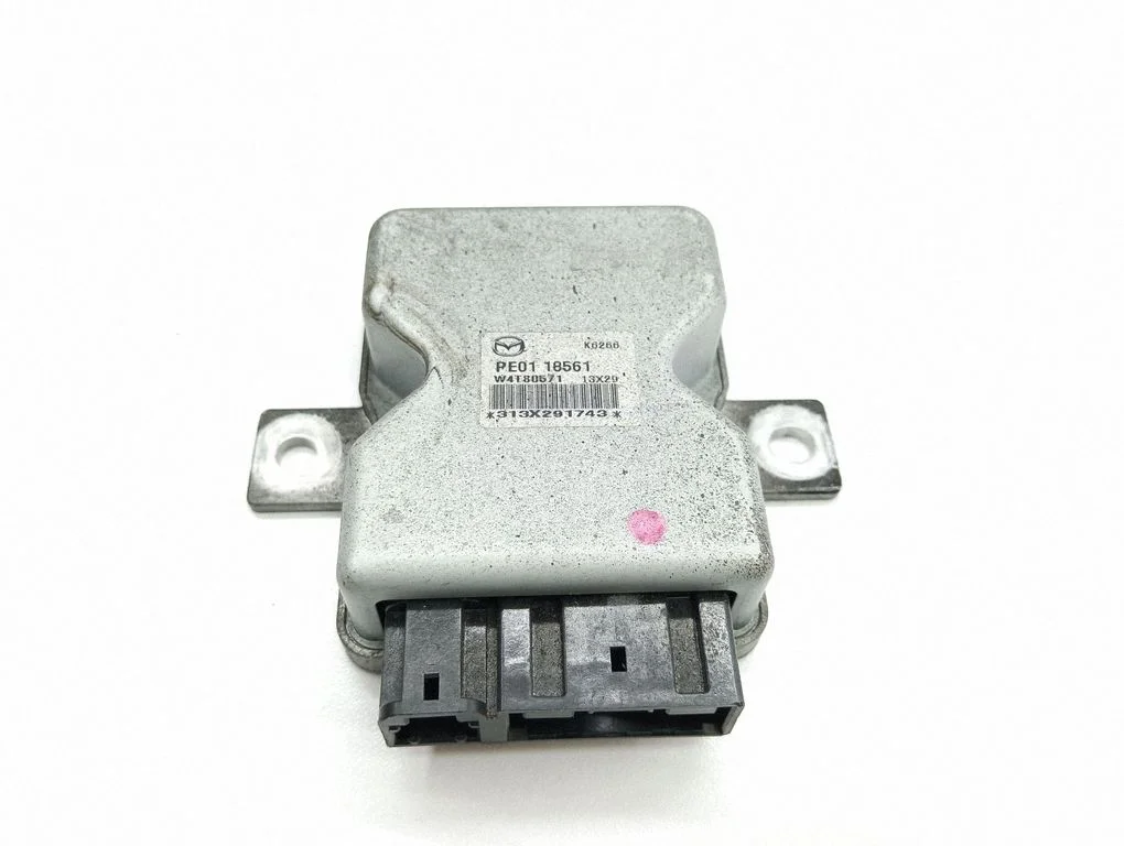 Degvielas sūkņa vadības bloks PE0118561