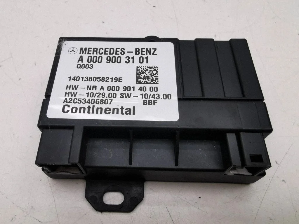 Fuel injection pump control unit/module – Mercedes-Benz CLS-Class C218 X218 (2011-2017)
