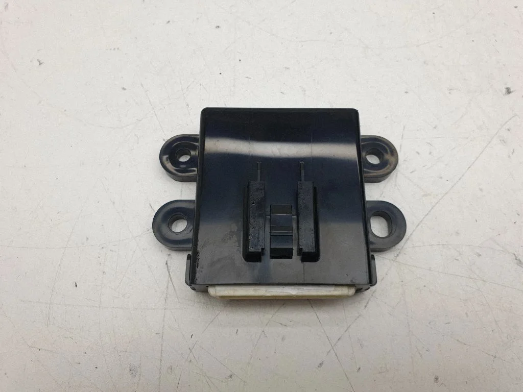 Balstiekārtas vadības bloks 8637B099