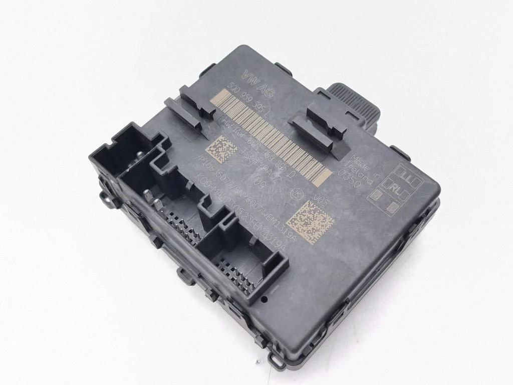Durvju elektronikas vadības bloks 5Q0959595L