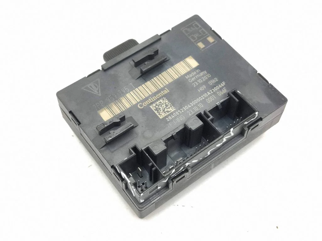 Durvju elektronikas vadības bloks 7PP959795T