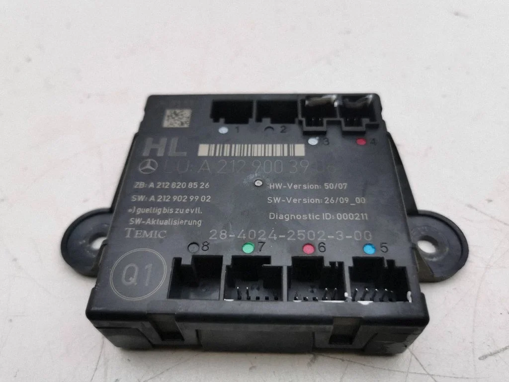 Durvju elektronikas vadības bloks – Mercedes-Benz C klase AMG W204 (2007-2014)