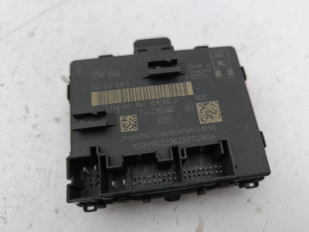 Door control unit/module 5Q0959595L