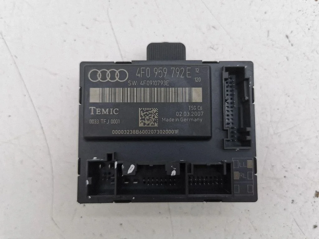 Door control unit/module – Audi A6 Allroad C6 (2006-2011)