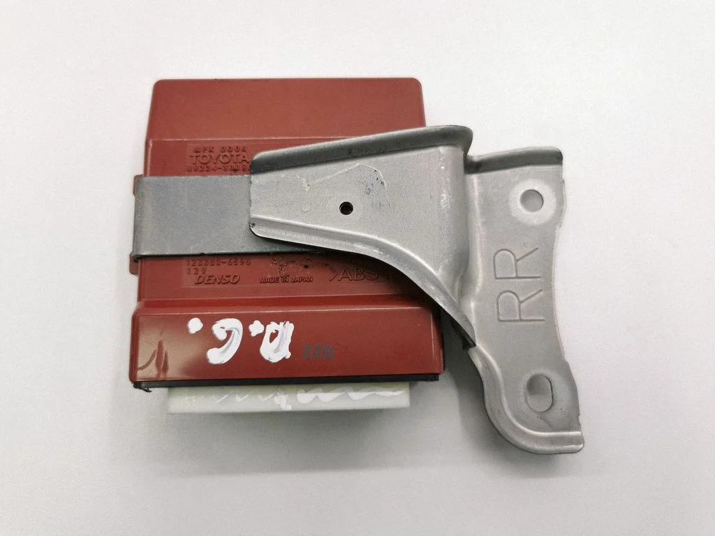 Door control unit/module – Lexus GS 300 350 430 450H (2005-2012)