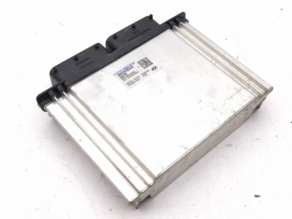 Engine control unit/module 9001300432KD
