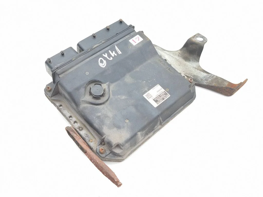 Engine control unit/module 8966153741