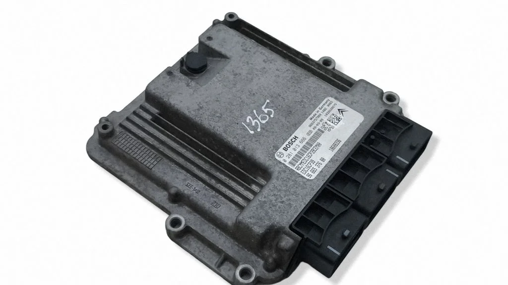 Dzinēja vadības bloks 0281013666