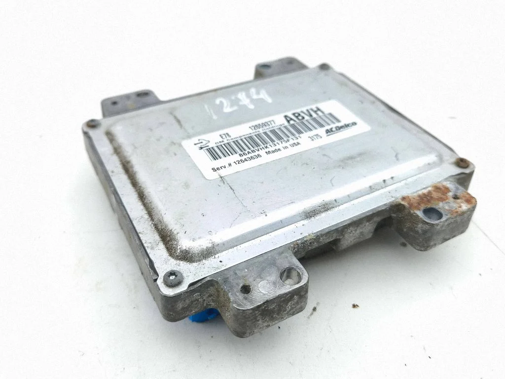 Dzinēja vadības bloks 12659377