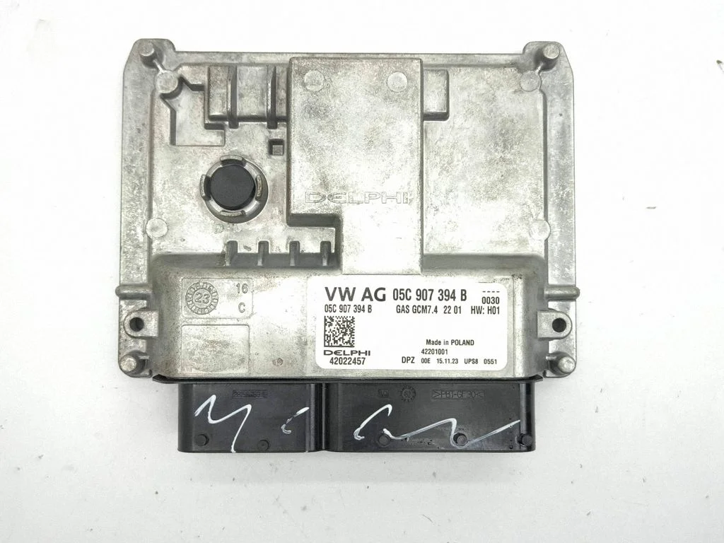 Engine control unit/module 05C907394B