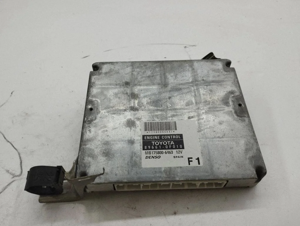 Engine control unit/module 896610F010