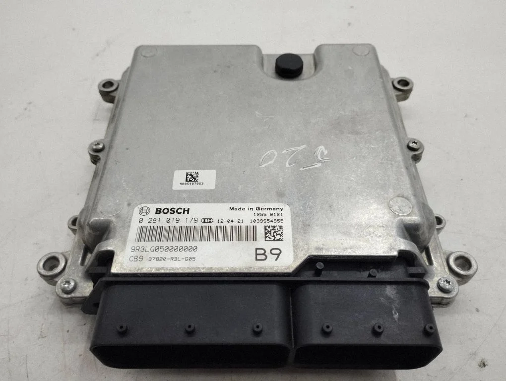 Dzinēja vadības bloks 37820R3LG05