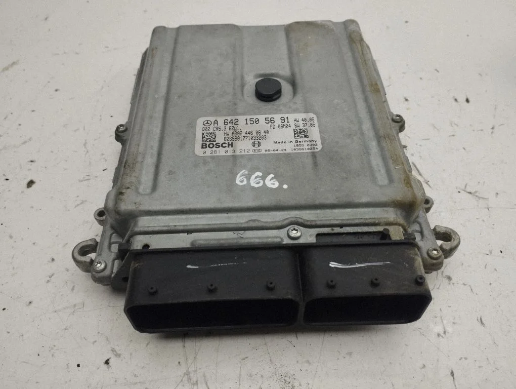 Engine control unit/module A6421505691