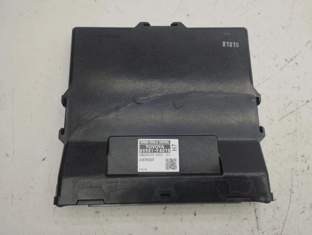 Dzinēja vadības bloks 89981F4070