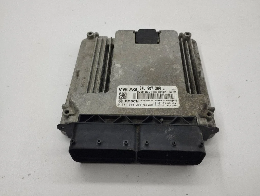 Engine control unit/module 04L907309L