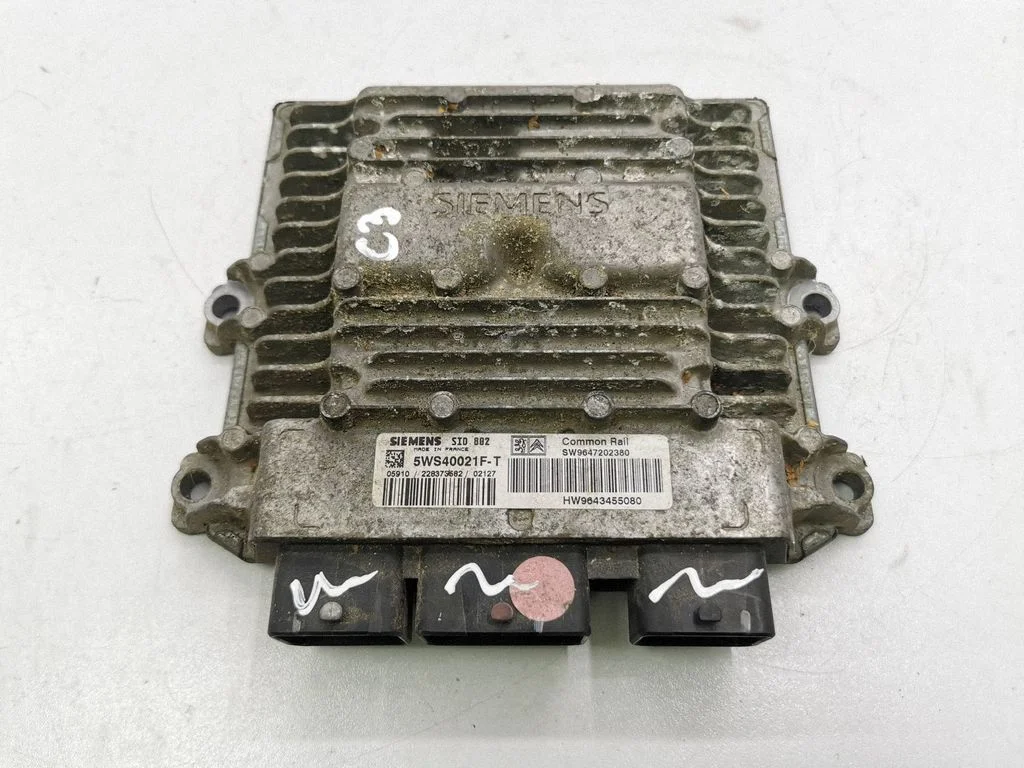 Dzinēja vadības bloks 9643455080