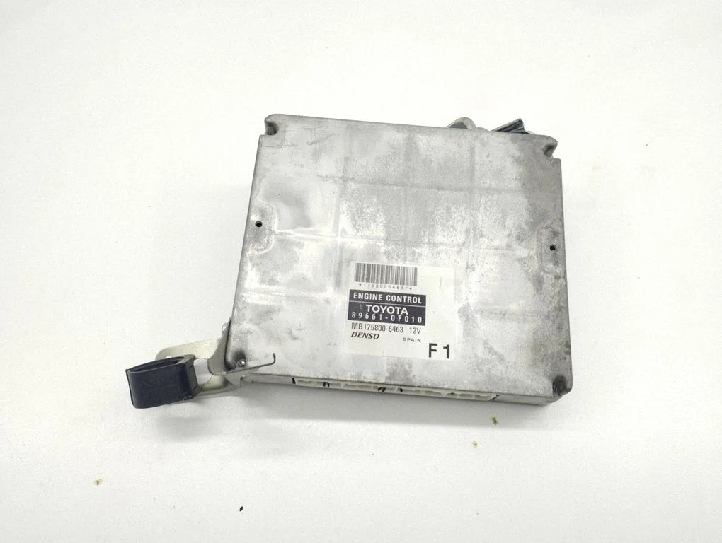 Engine control unit/module 896610F010