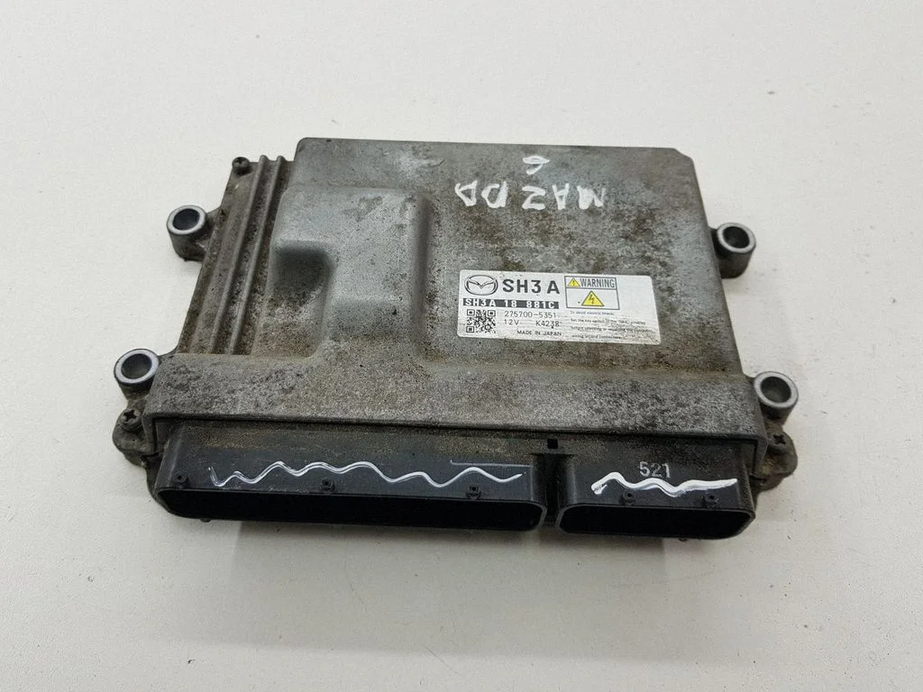 Dzinēja vadības bloks SH3A18881C