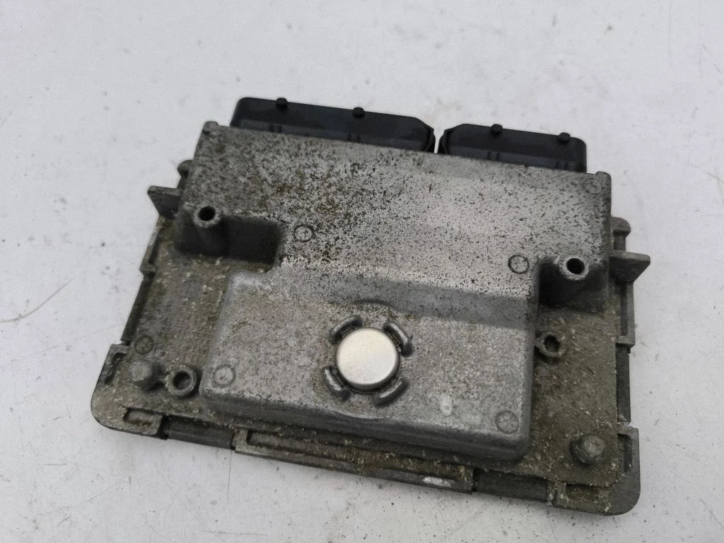 Engine control unit/module – BMW i3 (2013-)